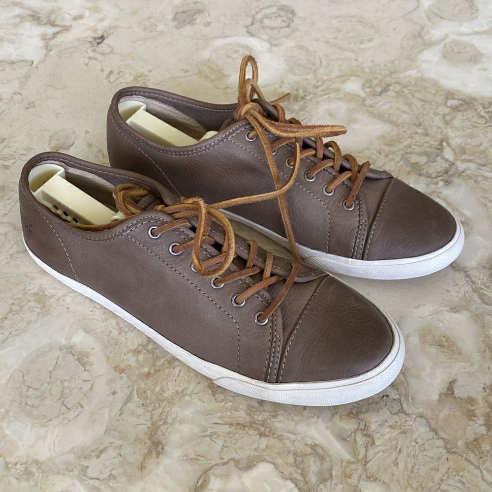 Frye Mindy Low Cut Grey Leather Sneakers